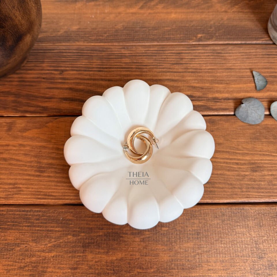 Kabartma Model Dekoratif Tabak