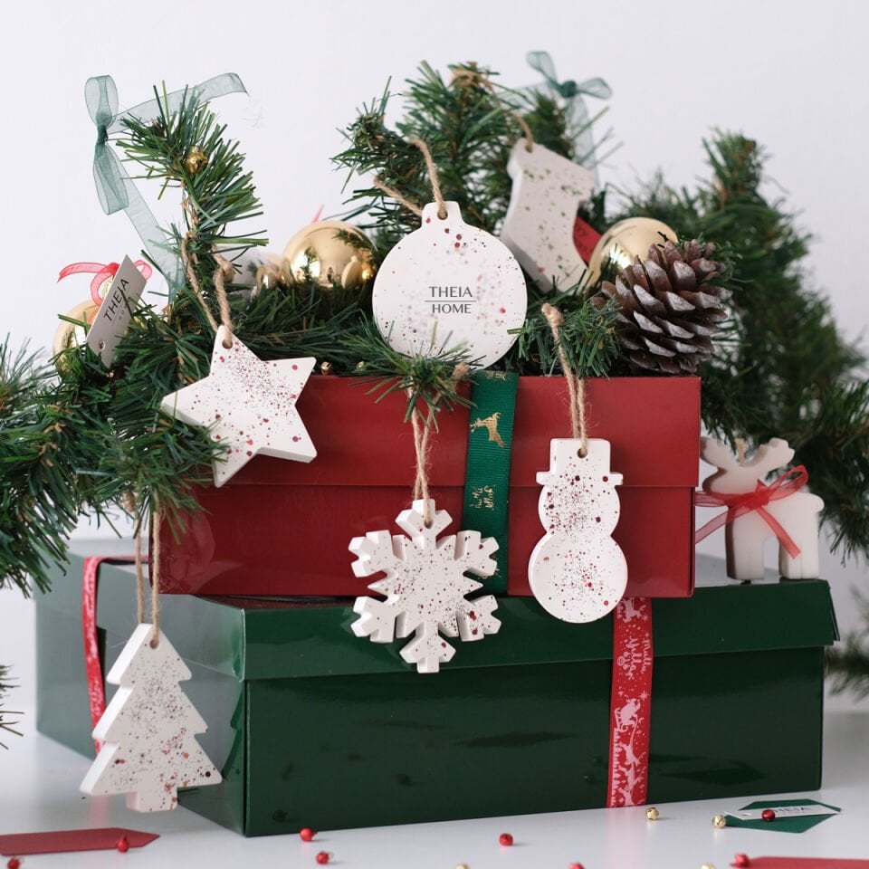 Yeni Yıl Temalı Dekoratif 6'lı Yılbaşı Ağaç Süsü