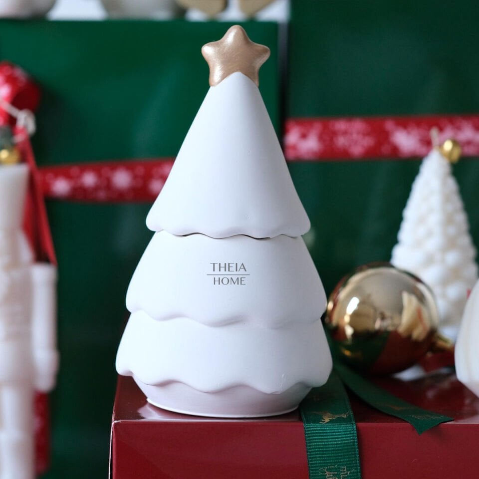 Yeni Yıl Temalı Çam Ağacı Figürlü Dekoratif Mum Obje