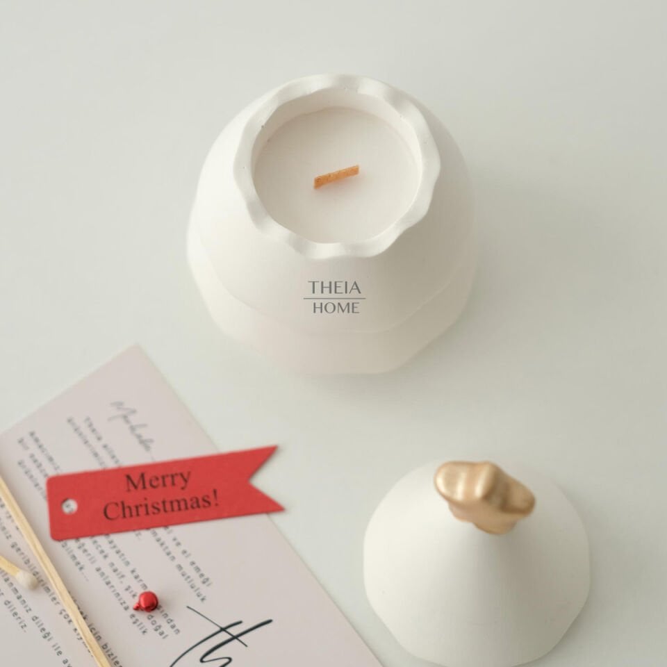 Yeni Yıl Temalı Çam Ağacı Figürlü Dekoratif Mum Obje