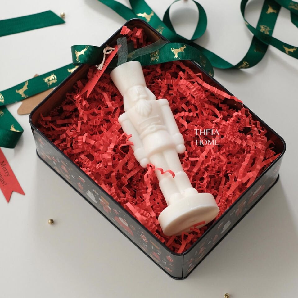 Kurşun Asker Model El Yapımı %100 Vegan Soya Mum