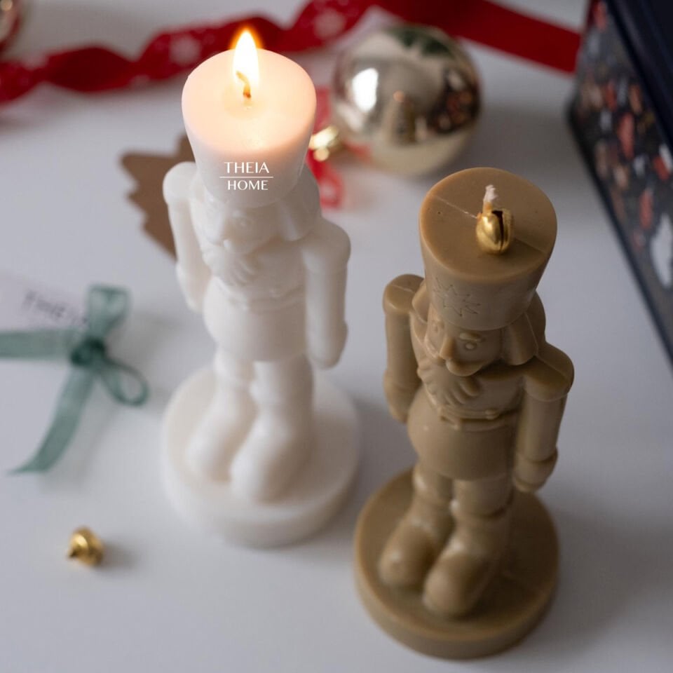 Kurşun Asker Model El Yapımı %100 Vegan Soya Mum