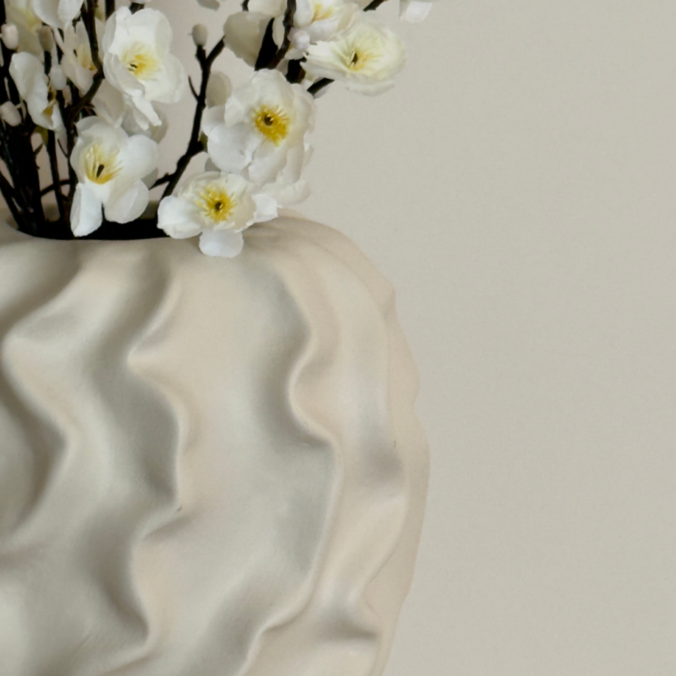 Seramik Dalga Model Bej Renk Vazo