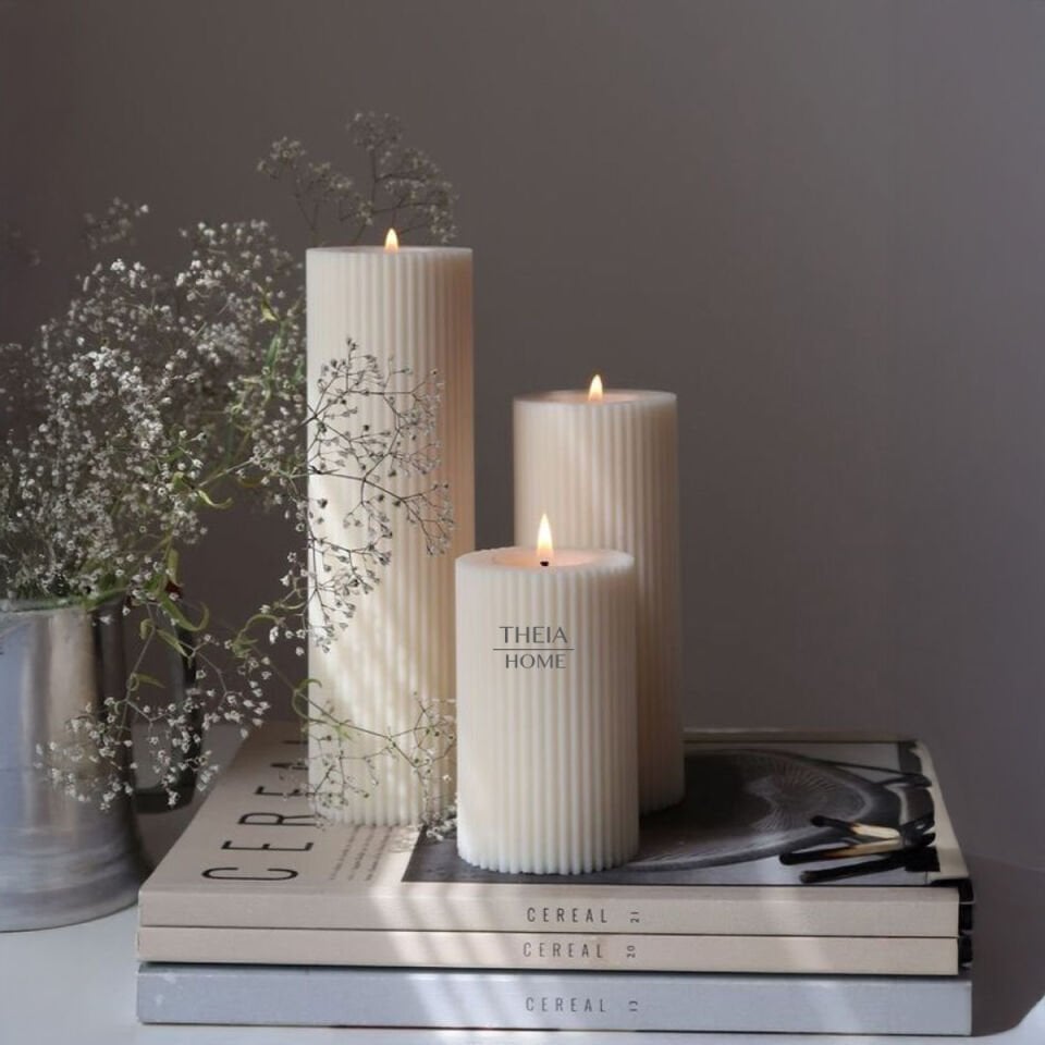 Sütun Model 3’lü Vegan ve Vanilya Kokulu Soya Mum Seti – Doğal Renk