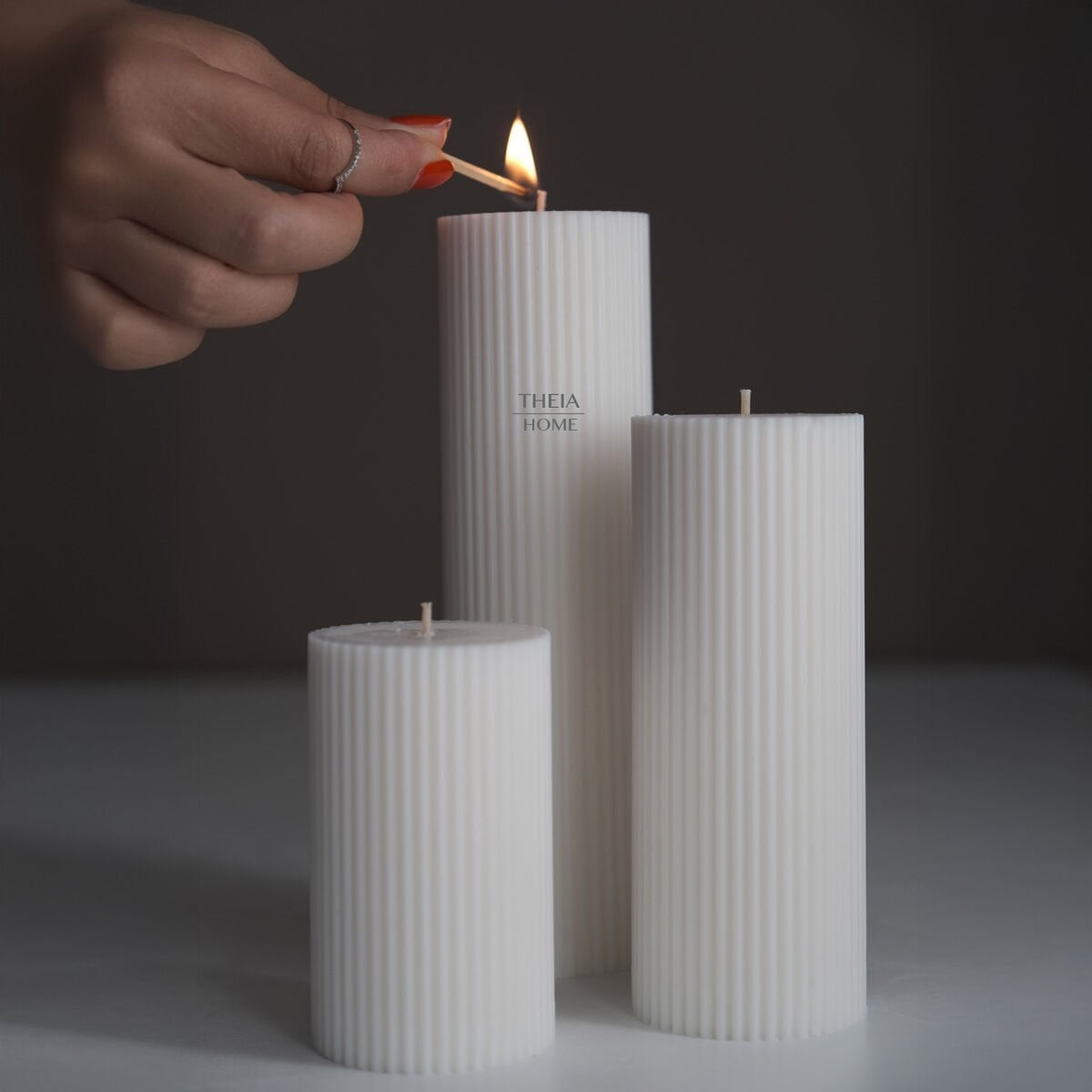 Sütun Model 3’lü Vegan ve Vanilya Kokulu Soya Mum Seti – Doğal Renk