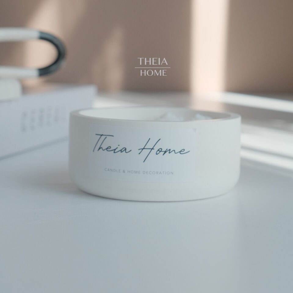 Beton Saksıda Çiçek Figürlü Vanilya Kokulu Soya Mum