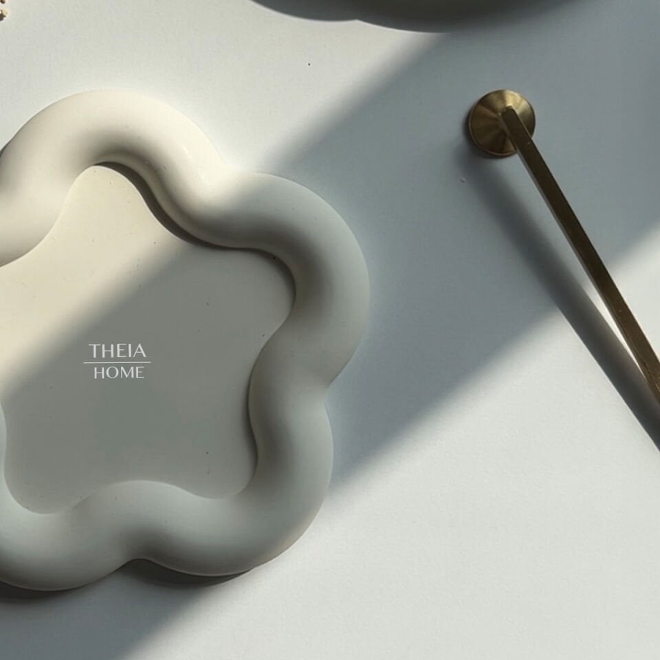 Çiçek Model Dekoratif Tabak