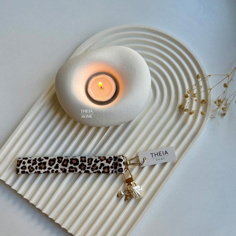 Leopar Desenli Modern Anahtarlık ve Çanta Aksesuarı