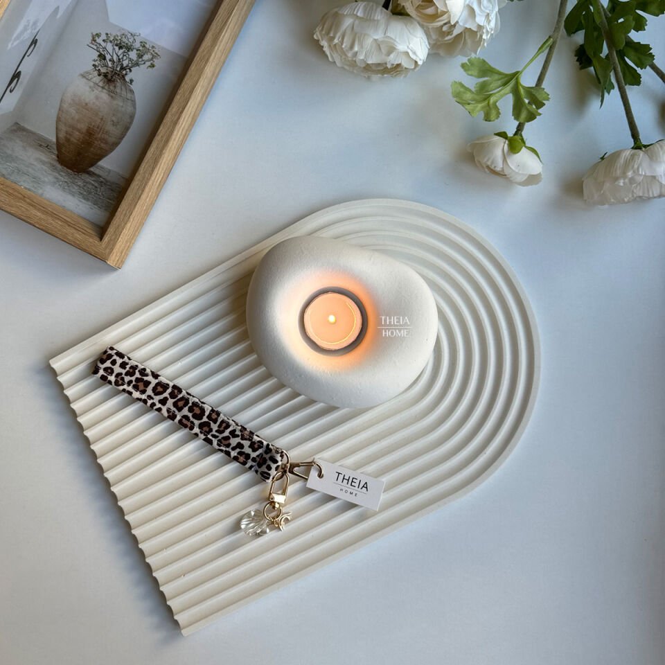 Leopar Desenli Modern Anahtarlık ve Çanta Aksesuarı