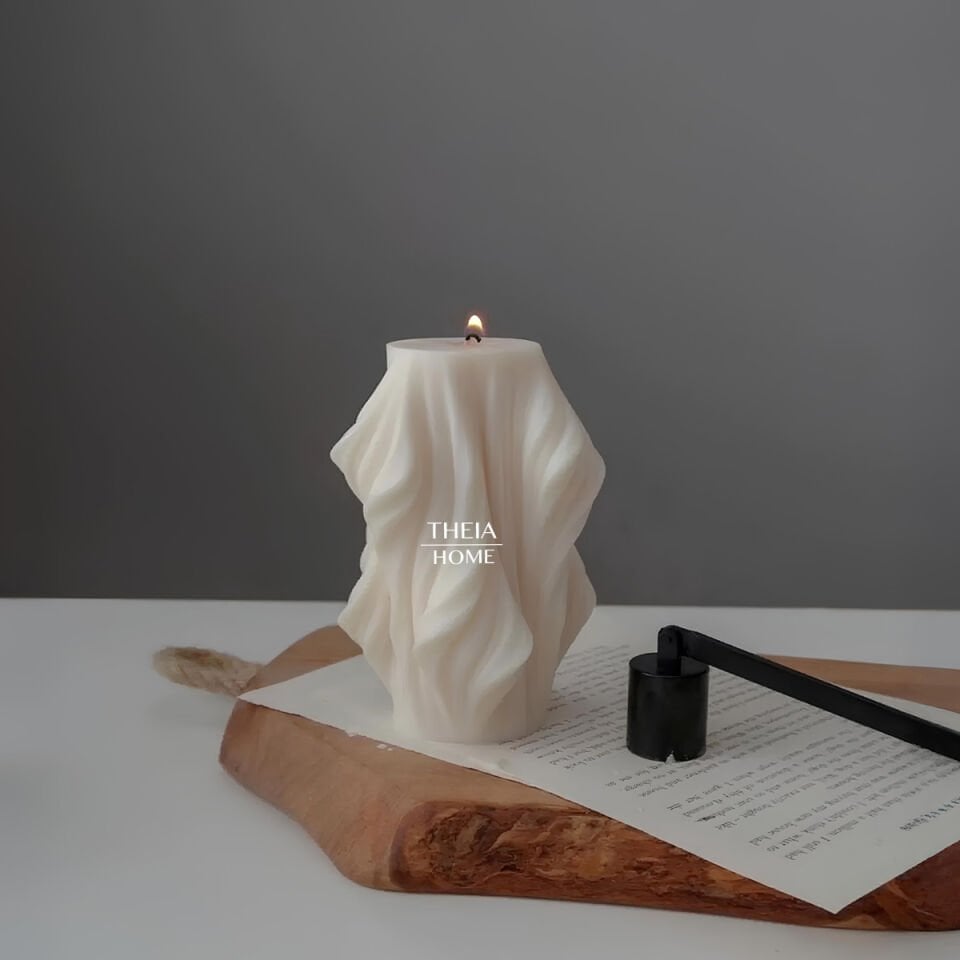 Dalgalı Model Vanilya Kokulu Soya Mum Doğal Renk